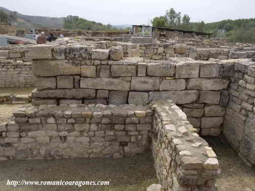 LATERAL NORTE DE LA CABECERA